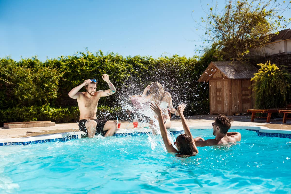 Consejos para preparar la piscina para este verano