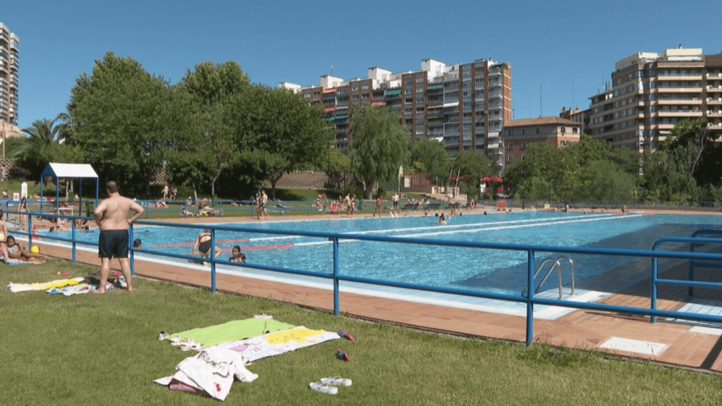 Piscina Centro Deportivo Municipal Perico Fernández