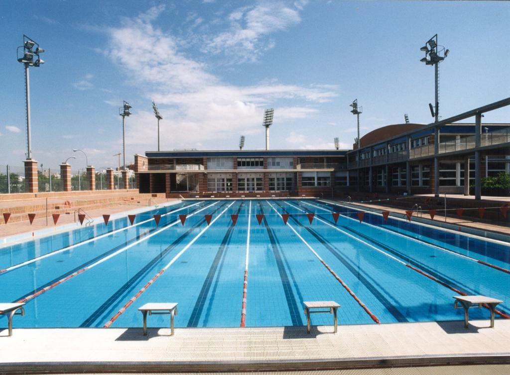 Piscina descubir Monte Tossal