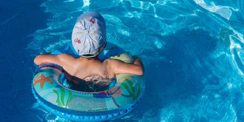 Descubre cuáles son las mejores piscinas hinchables con tobogán