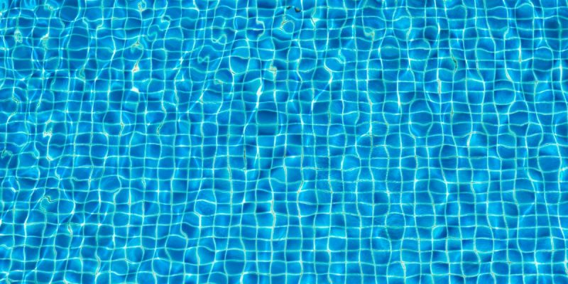 Cómo medir el cloro de la piscina fácilmente este verano